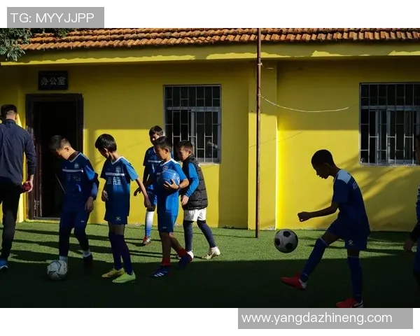 加藤马足球:探索日本足球文化与全球赛场的交融之旅 加藤马足球:探索日本足球文化与全球赛场的交融之旅